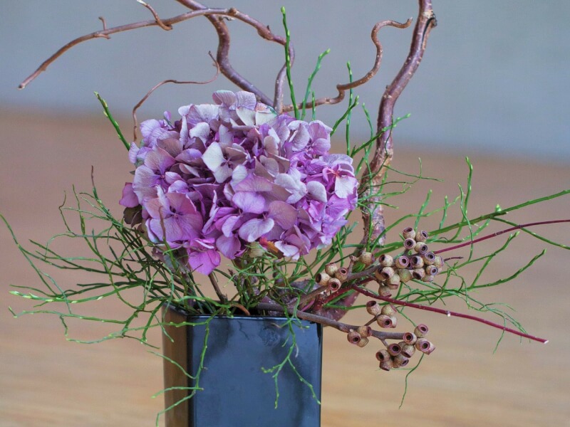 Find Balance with Ikebana Flower Arranging